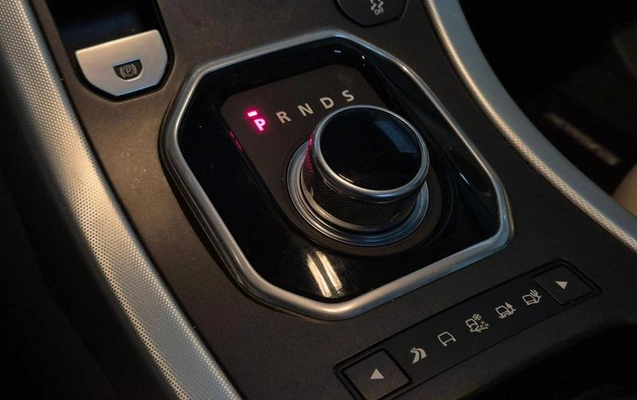 imagem-https://www.socarrao.com.br/sc-vehicle-images-prod/3171111/1789398427680-8369416_4_B_6a7830e149.jpeg