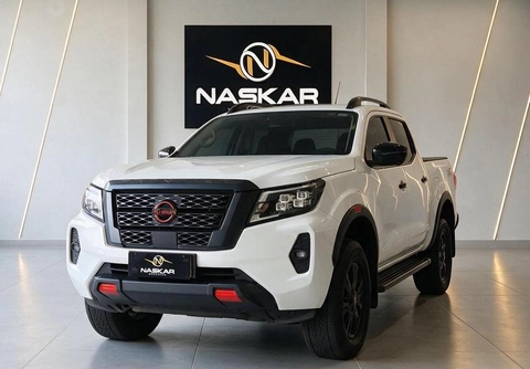Nissan Frontier 2024 Branco — foto 1 de 3