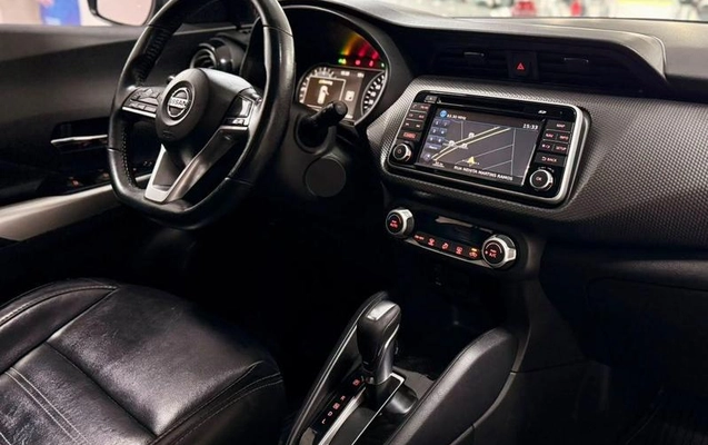 imagem-https://www.socarrao.com.br/sc-vehicle-images-prod/3171693/1788467988196-8371235_10_B_363b8378bb.jpeg