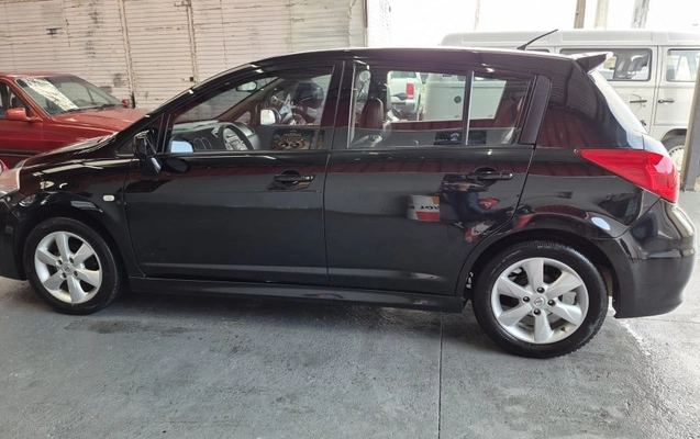 imagem-https://www.socarrao.com.br/sc-vehicle-images-prod/3171901/1786540756974-vehicle_image_1784838268_12b55eb18b2101784cf3846d2c6eae8f.jpeg