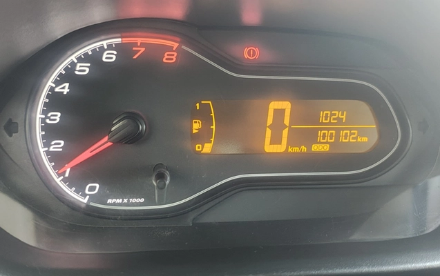 imagem-https://www.socarrao.com.br/sc-vehicle-images-prod/3171939/1786543610829-V2hhdHNBcHAgSW1hZ2UgMjAyNi0wOC0xMSBhdCAyMS4yNS4yNyAoMSkuanBlZw.jpeg