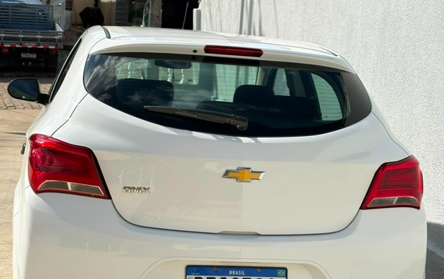 imagem-https://www.socarrao.com.br/sc-vehicle-images-prod/3171939/1786543611497-V2hhdHNBcHAgSW1hZ2UgMjAyNi0wOC0xMSBhdCAyMS4yNS4yNC5qcGVn.jpeg