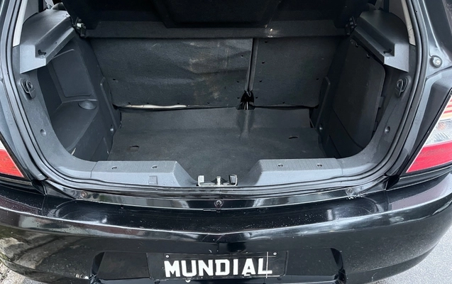 imagem-https://www.socarrao.com.br/sc-vehicle-images-prod/3171956/1786540950110-aW1hZ2UxMi5qcGc.jpg
