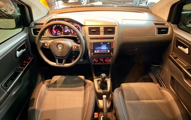 imagem-https://www.socarrao.com.br/sc-vehicle-images-prod/3172002/1786541055712-c3b32893-97e8-400b-bed8-9ac0ac2ba830.jpg