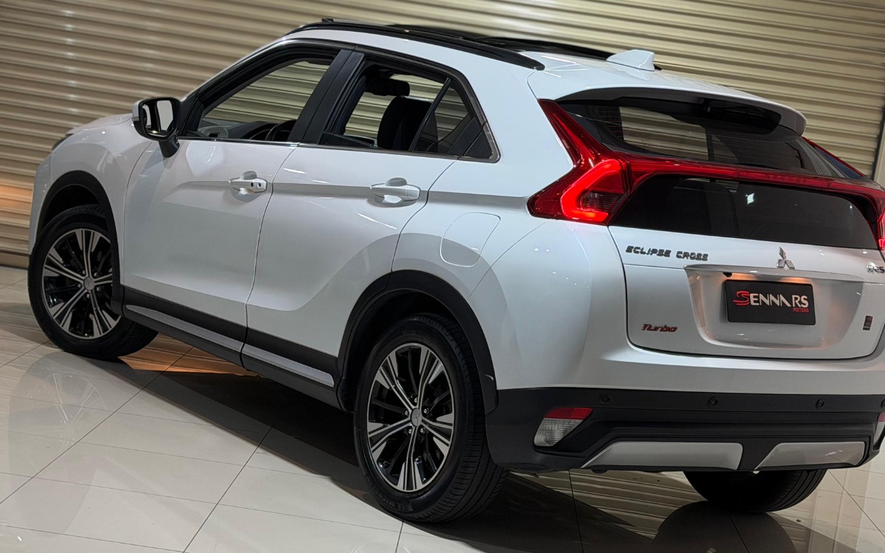 imagem-https://www.socarrao.com.br/sc-vehicle-images-prod/3172095/1786541208155-V2hhdHNBcHAgSW1hZ2UgMjAyNi0wOC0xMSBhdCAxMC4yNi4wMiAoMSkuanBlZw.jpeg