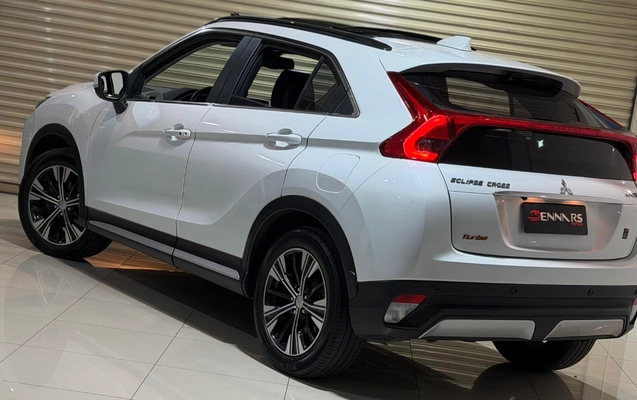 imagem-https://www.socarrao.com.br/sc-vehicle-images-prod/3172095/1786541208155-V2hhdHNBcHAgSW1hZ2UgMjAyNi0wOC0xMSBhdCAxMC4yNi4wMiAoMSkuanBlZw.jpeg