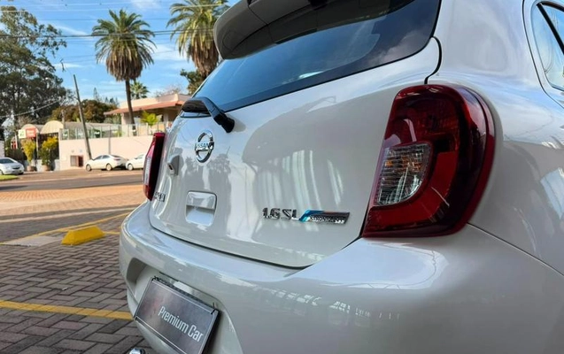 imagem-https://www.socarrao.com.br/sc-vehicle-images-prod/3172283/1789558744388-8367893_4_B_85fcd84ce4.jpeg