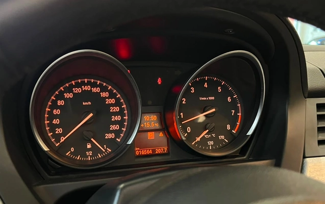 imagem-https://www.socarrao.com.br/sc-vehicle-images-prod/3172336/1786541744055-ec3483f3f8de4d9eadabf617e7b4d8ef_1786541610325.jpg