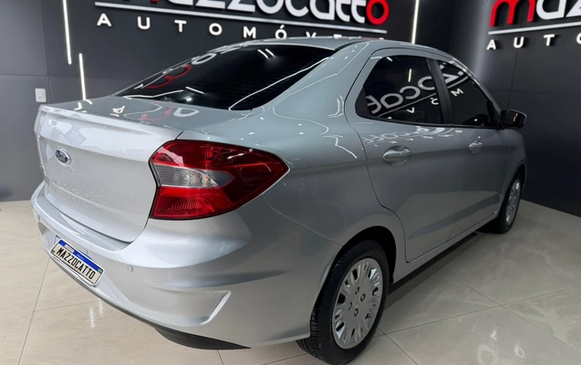 imagem-https://www.socarrao.com.br/sc-vehicle-images-prod/3172700/1786542505282-003_400aa9e628216d5e4a8d02967be29eb7.jpeg
