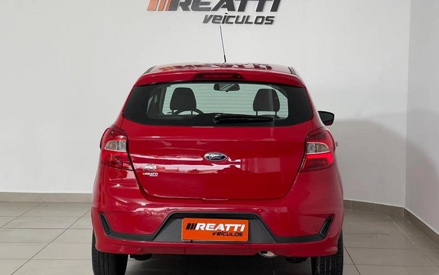imagem-https://www.socarrao.com.br/sc-vehicle-images-prod/3172931/1790185547070-8364841_9_B_0e0dbc43fa.jpeg