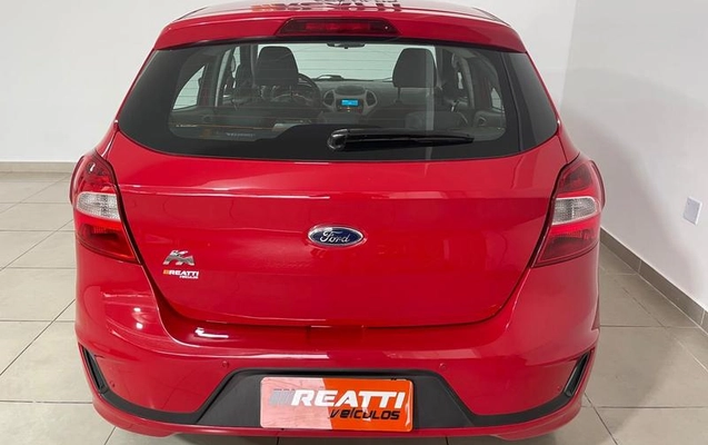 imagem-https://www.socarrao.com.br/sc-vehicle-images-prod/3172931/1790185547076-8364841_12_B_86554845ac.jpeg