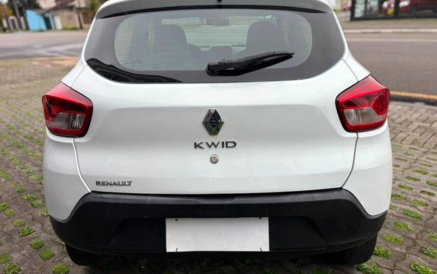 imagem-https://www.socarrao.com.br/sc-vehicle-images-prod/3172967/1789593520743-8269217_5_B_8d27f584d9.jpeg