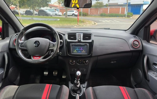 imagem-https://www.socarrao.com.br/sc-vehicle-images-prod/3172971/1787607067004-8168614_9_B_d21773dfa6.jpeg