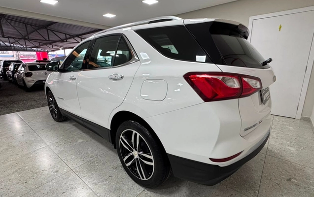 imagem-https://www.socarrao.com.br/sc-vehicle-images-prod/3172975/1786543064475-fa329a902b4c45b1a57c7215c0c6c2f5_1786482124530.jpg