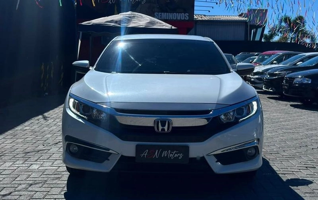 imagem-https://www.socarrao.com.br/sc-vehicle-images-prod/3173050/1789577215780-8371695_9_B_3d231551bd.jpeg