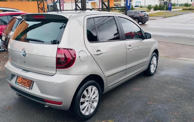 imagem-https://www.socarrao.com.br/sc-vehicle-images-prod/3173323/1789650010846-8357418_5_B_c8dc3c639d.jpeg