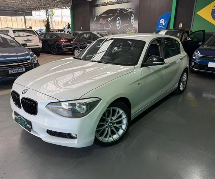 Bmw 116i 1.6 TB 16V 136cv 5p 2014 Branco — foto 1 de 3
