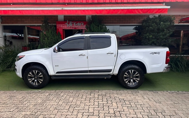 imagem-https://www.socarrao.com.br/sc-vehicle-images-prod/3174019/1786545238689-30ce986d-2b44-4a7f-a14f-283a52f48e18.jpg