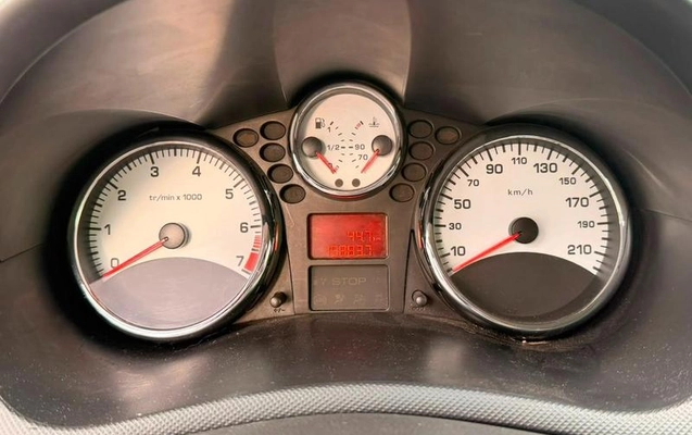 imagem-https://www.socarrao.com.br/sc-vehicle-images-prod/3174133/1786565409147-8371959_2_B_50352afc61.jpeg