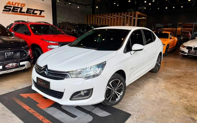 imagem-https://www.socarrao.com.br/sc-vehicle-images-prod/3174138/1789389016913-8372003_0_B_37a14d6dc0.jpeg