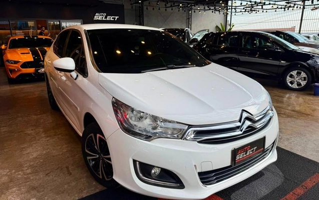 imagem-https://www.socarrao.com.br/sc-vehicle-images-prod/3174138/1789389016920-8372003_4_B_5e86350989.jpeg