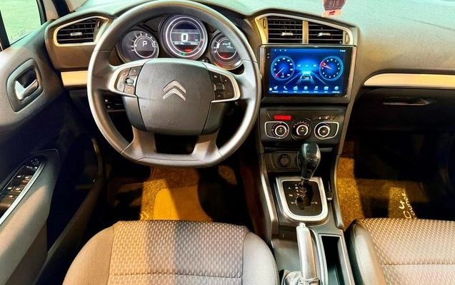 imagem-https://www.socarrao.com.br/sc-vehicle-images-prod/3174138/1789389016934-8372003_12_B_49d8ef0805.jpeg