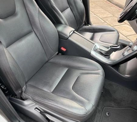 imagem-https://www.socarrao.com.br/sc-vehicle-images-prod/3174240/1786545857211-8262244_16_B_a05953689b.jpeg