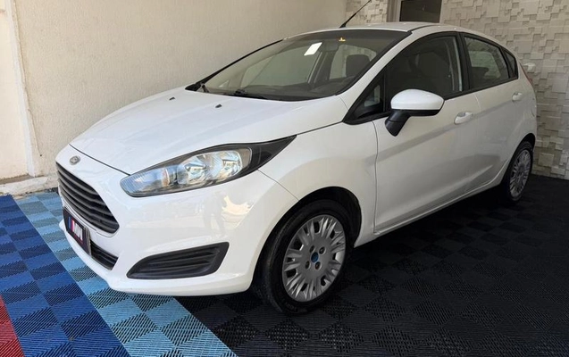 imagem-https://www.socarrao.com.br/sc-vehicle-images-prod/3174290/1789563526300-8369451_2_B_28bec7ec19.jpeg