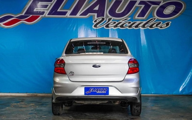 imagem-https://www.socarrao.com.br/sc-vehicle-images-prod/3174357/1788445611275-8348730_8_B_021ec7e480.jpeg
