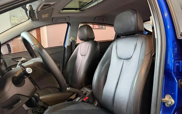 imagem-https://www.socarrao.com.br/sc-vehicle-images-prod/3174614/1786546962366-8369016_6_B_6b7635f96d.jpeg