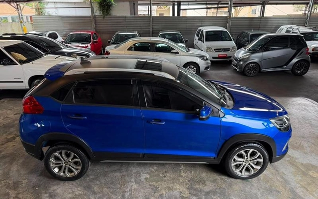imagem-https://www.socarrao.com.br/sc-vehicle-images-prod/3174614/1786546962376-8369016_15_B_947cde29ba.jpeg