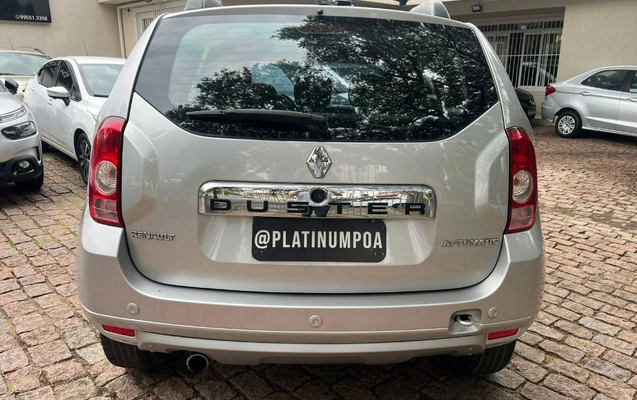 imagem-https://www.socarrao.com.br/sc-vehicle-images-prod/3174943/1792414008599-gb-31df57d.jpeg