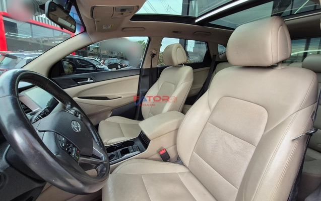 imagem-https://www.socarrao.com.br/sc-vehicle-images-prod/3174980/1786547849609-07b320f78c734102ae8cefc924e175c7_1785864160828.jpg