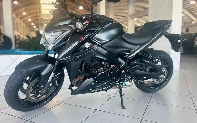 imagem-https://www.socarrao.com.br/sc-vehicle-images-prod/3175585/1789657662848-8335801_0_B_cdca1866cd.jpeg