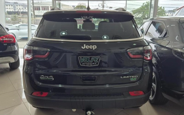 imagem-https://www.socarrao.com.br/sc-vehicle-images-prod/3175594/1789570419780-8314128_4_B_7a79ac3679.jpeg