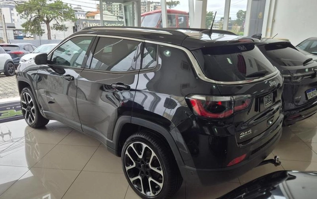 imagem-https://www.socarrao.com.br/sc-vehicle-images-prod/3175594/1789570419781-8314128_5_B_8f5fa85b08.jpeg