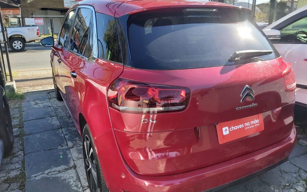 imagem-https://www.socarrao.com.br/sc-vehicle-images-prod/3175595/1786549571710-V2hhdHNBcHAgSW1hZ2UgMjAyNi0wOC0wMSBhdCAyMC4zNi40MyAoNCkuanBlZw.jpeg