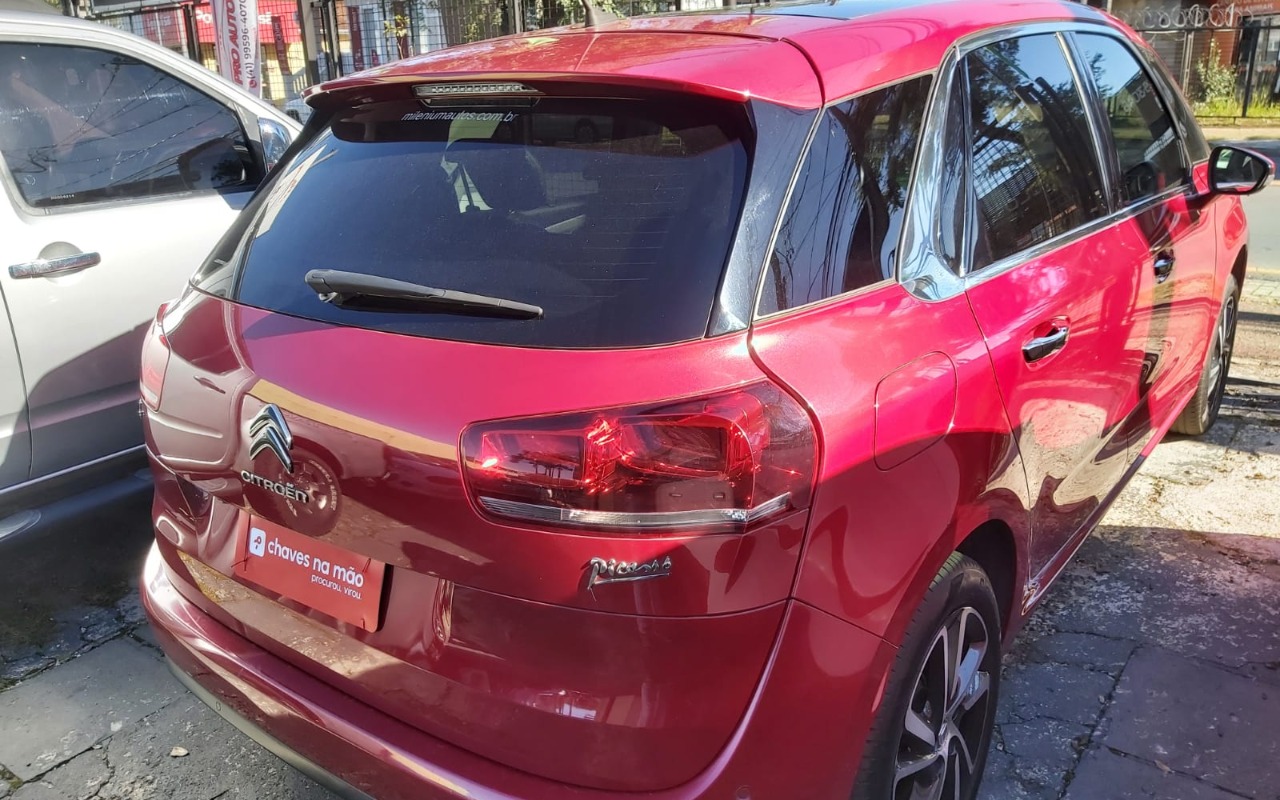 imagem-https://www.socarrao.com.br/sc-vehicle-images-prod/3175595/1786549571790-V2hhdHNBcHAgSW1hZ2UgMjAyNi0wOC0wMSBhdCAyMC4zNi40MyAoNSkuanBlZw.jpeg