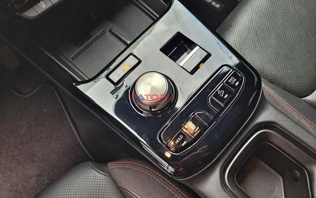 imagem-https://www.socarrao.com.br/sc-vehicle-images-prod/3175604/1786549604764-c8766f782f9d46f4b6994058ecf3c8a4_1784039926339.jpg