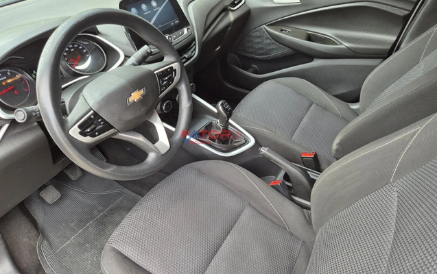 imagem-https://www.socarrao.com.br/sc-vehicle-images-prod/3175607/1786549617516-a28e5950ca4442d6b766a21f3d5cd9f5_1785863476211.jpg