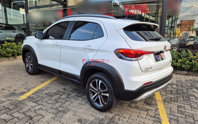 imagem-https://www.socarrao.com.br/sc-vehicle-images-prod/3175666/1786549776264-ae92b68367904451a0b6459948213cb7_1783359519199.jpg
