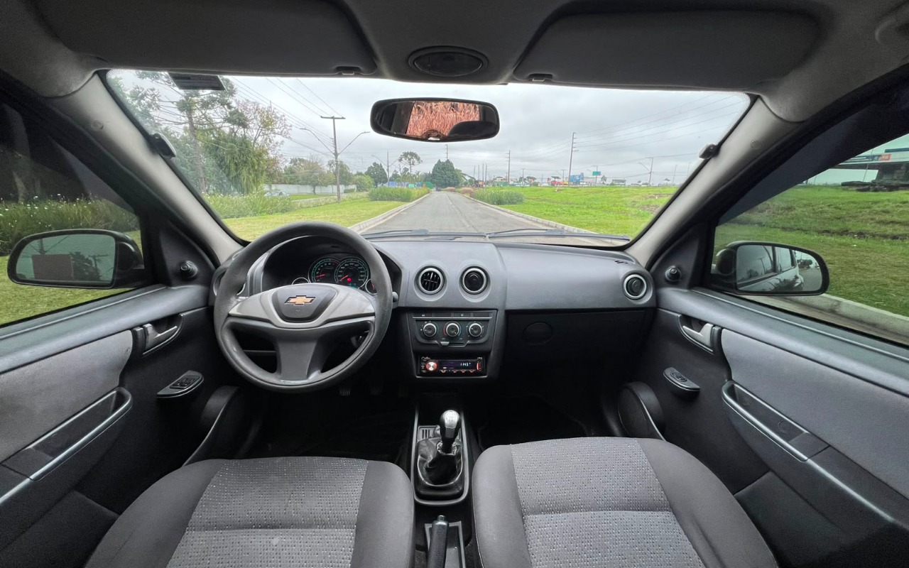 imagem-https://www.socarrao.com.br/sc-vehicle-images-prod/3175667/1786549791026-V2hhdHNBcHAgSW1hZ2UgMjAyNi0wOC0xMiBhdCAxMS4yMi4yMC5qcGVn.jpeg