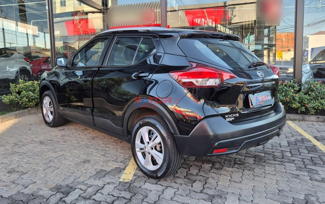 imagem-https://www.socarrao.com.br/sc-vehicle-images-prod/3175799/1786550143348-0c989a6084374a74b517240741e2c0f3_1781884408029.jpg