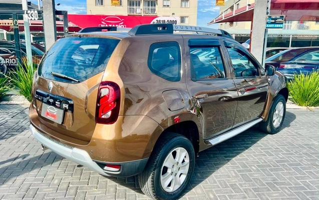 imagem-https://www.socarrao.com.br/sc-vehicle-images-prod/3175896/1786550318873-8241319_9_B_c150e5f26f.jpeg