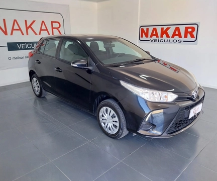 Toyota Yaris 2025 Preto — foto 1 de 3