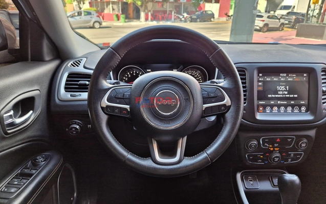 imagem-https://www.socarrao.com.br/sc-vehicle-images-prod/3176273/1786551675161-7a4d37f1bc2a4fa2b6d9f48d93bfc946_1772813798055.jpg