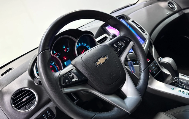 imagem-https://www.socarrao.com.br/sc-vehicle-images-prod/3176283/1786551703960-26fd1a99-0530-4e6d-af72-1cac9d1903f2.jpg