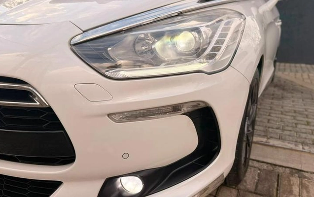 imagem-https://www.socarrao.com.br/sc-vehicle-images-prod/3176576/1786652418093-8371924_9_B_ed4fd53490.jpeg