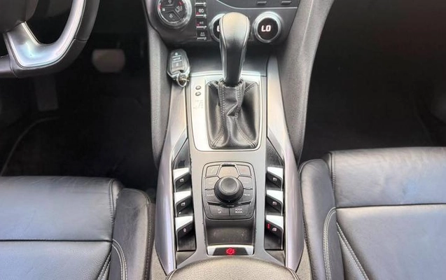 imagem-https://www.socarrao.com.br/sc-vehicle-images-prod/3176576/1786652418103-8371924_15_B_b1e6597307.jpeg