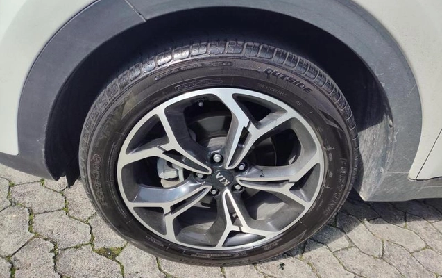 imagem-https://www.socarrao.com.br/sc-vehicle-images-prod/3176756/1786620301375-8372611_0_B_213a63bad9.jpeg